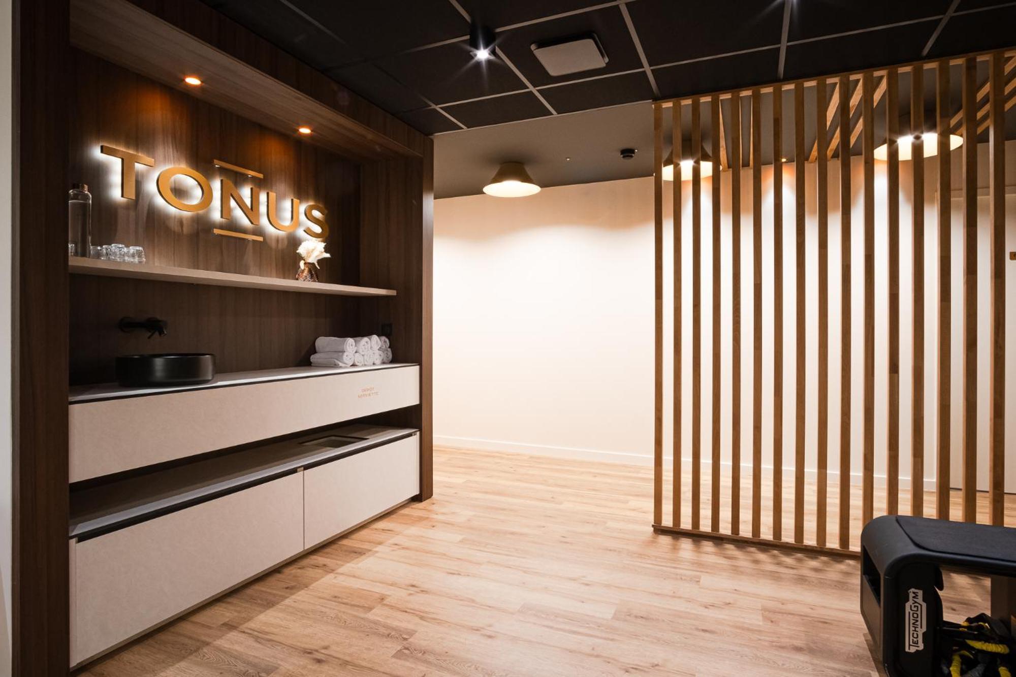 圣拉里苏朗森索里亚美居酒店 外观 照片